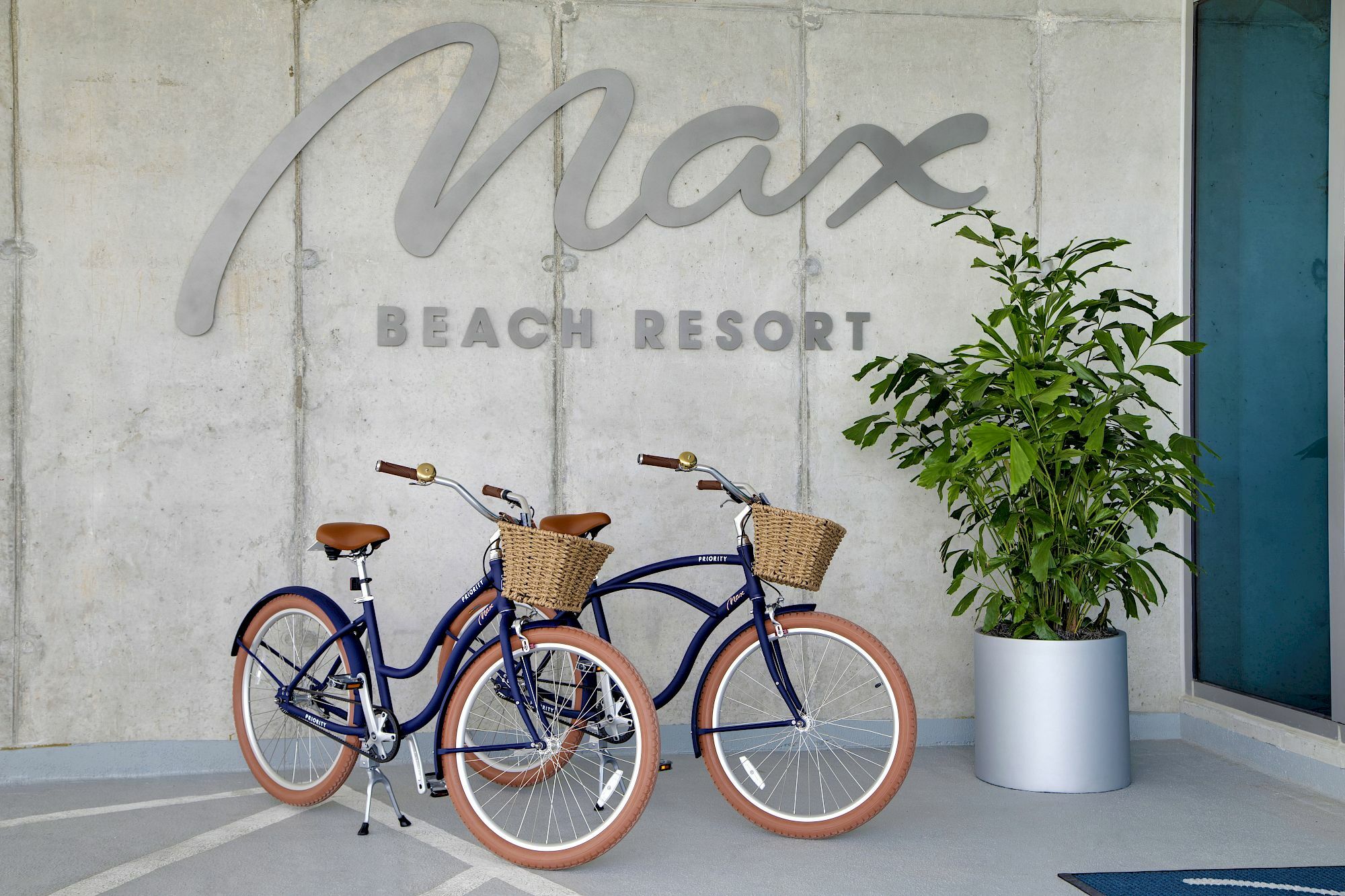 Photo of Max Beach Resort, Daytona Beach Shores, FL