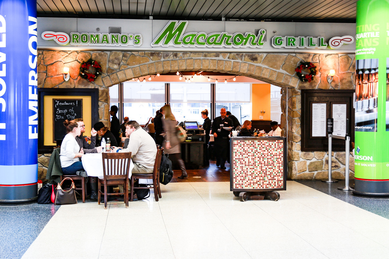 Photo of Macaroni Grill, Chicago, IL
