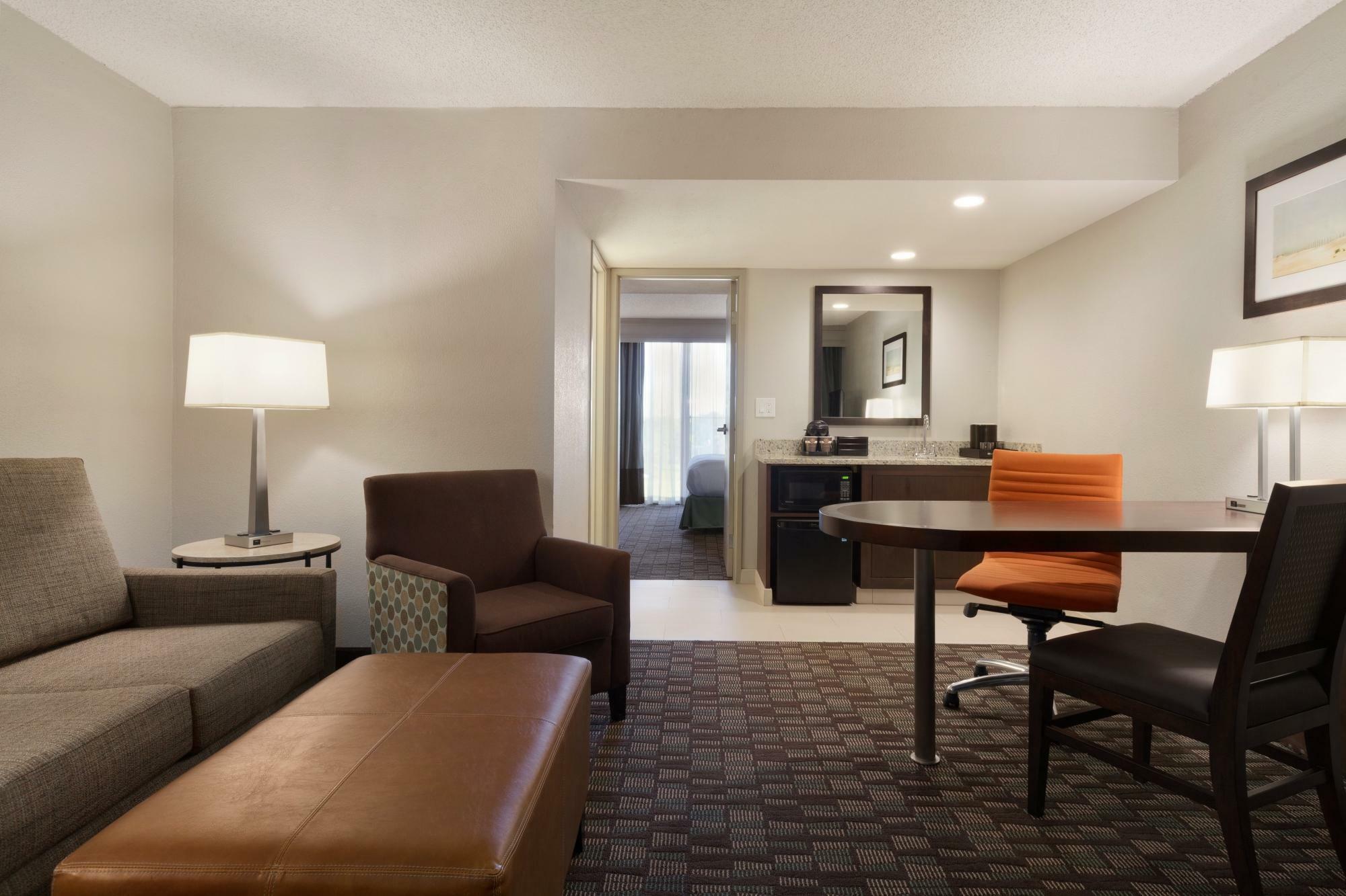 Photo of Embassy Suites by Hilton Jacksonville Baymeadows, Jacksonville, FL