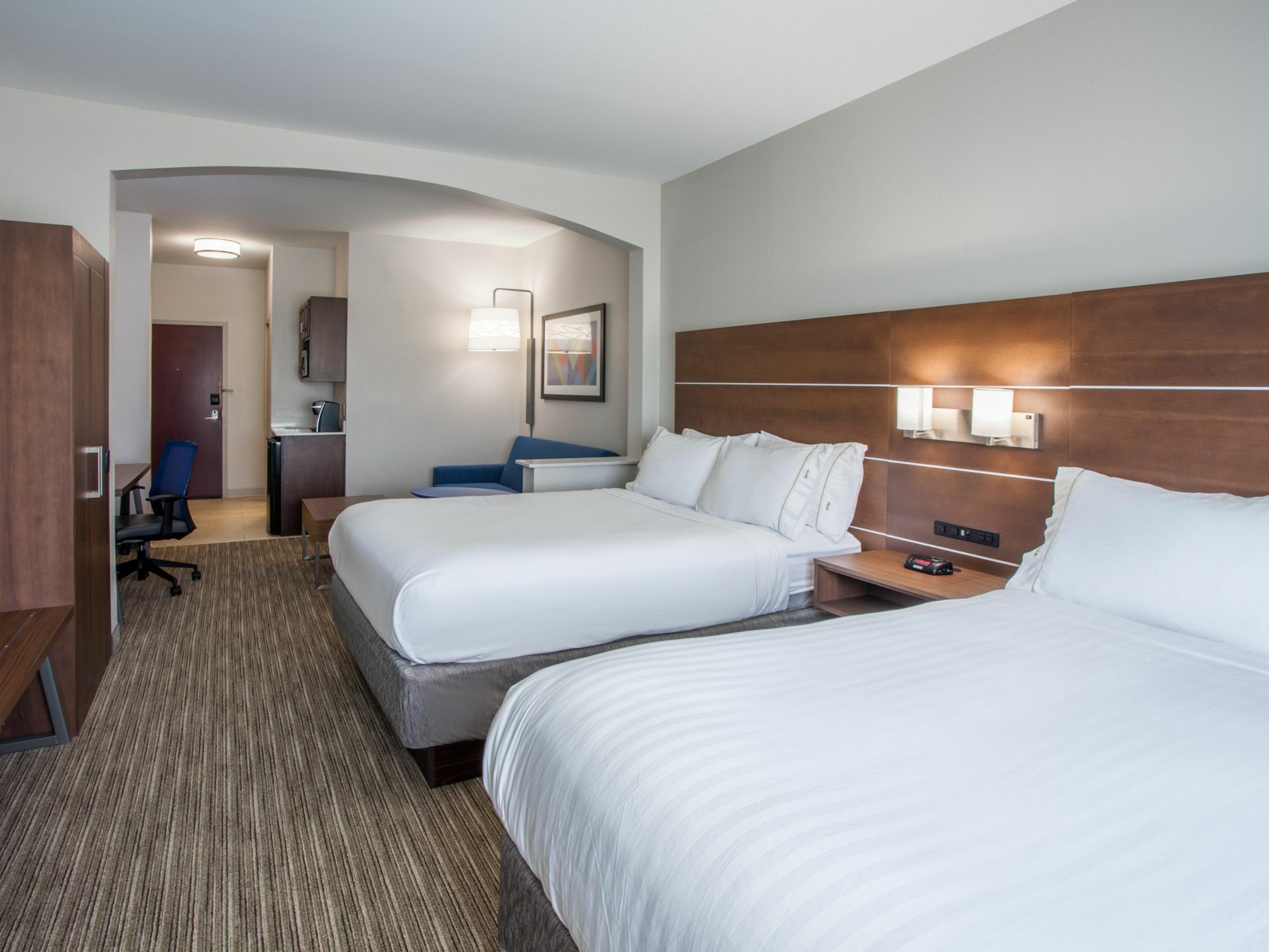 Photo of Holiday Inn Express & Suites Texarkana, Texarkana, TX