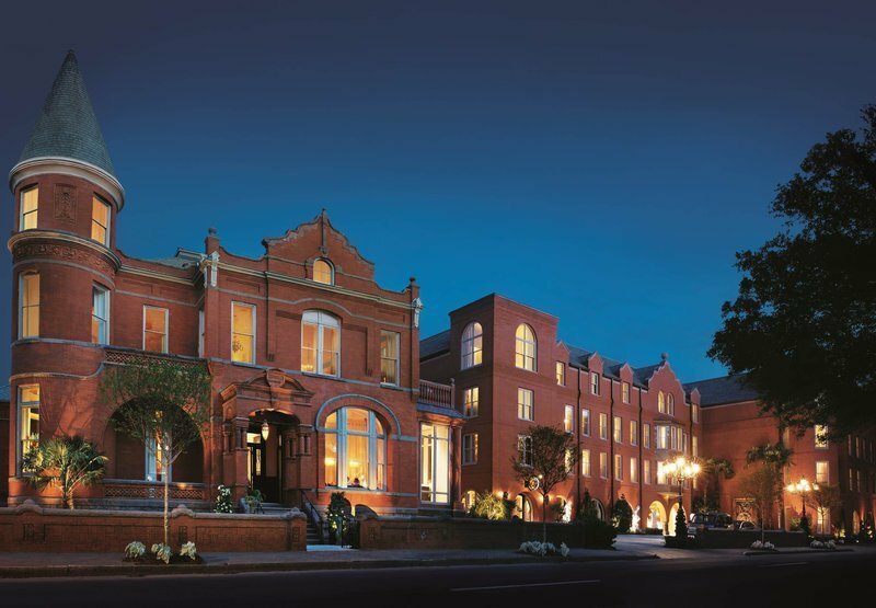 Photo of Mansion on Forsyth Park, Savannah, GA