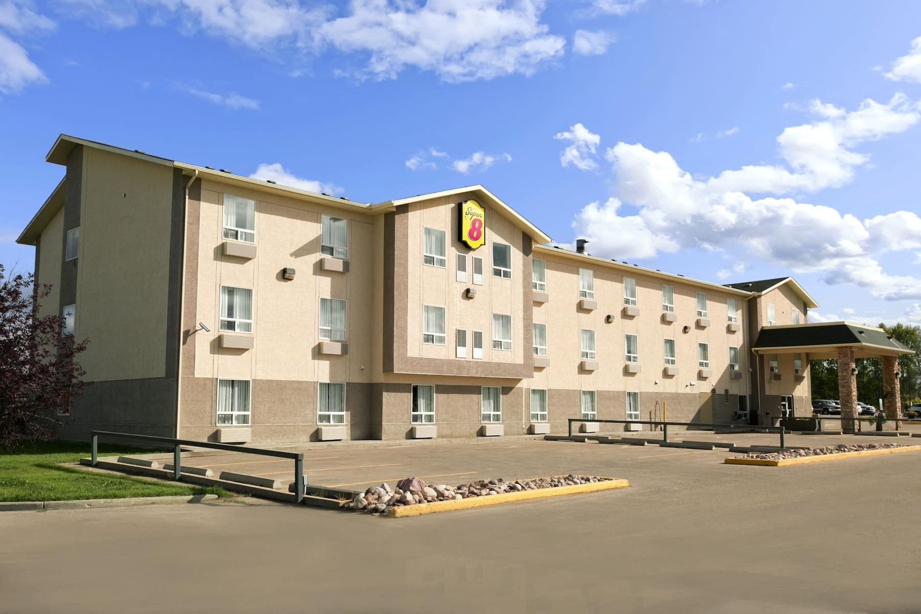 Photo of Super 8 by Wyndham Slave Lake, Slave Lake, AB, Canada