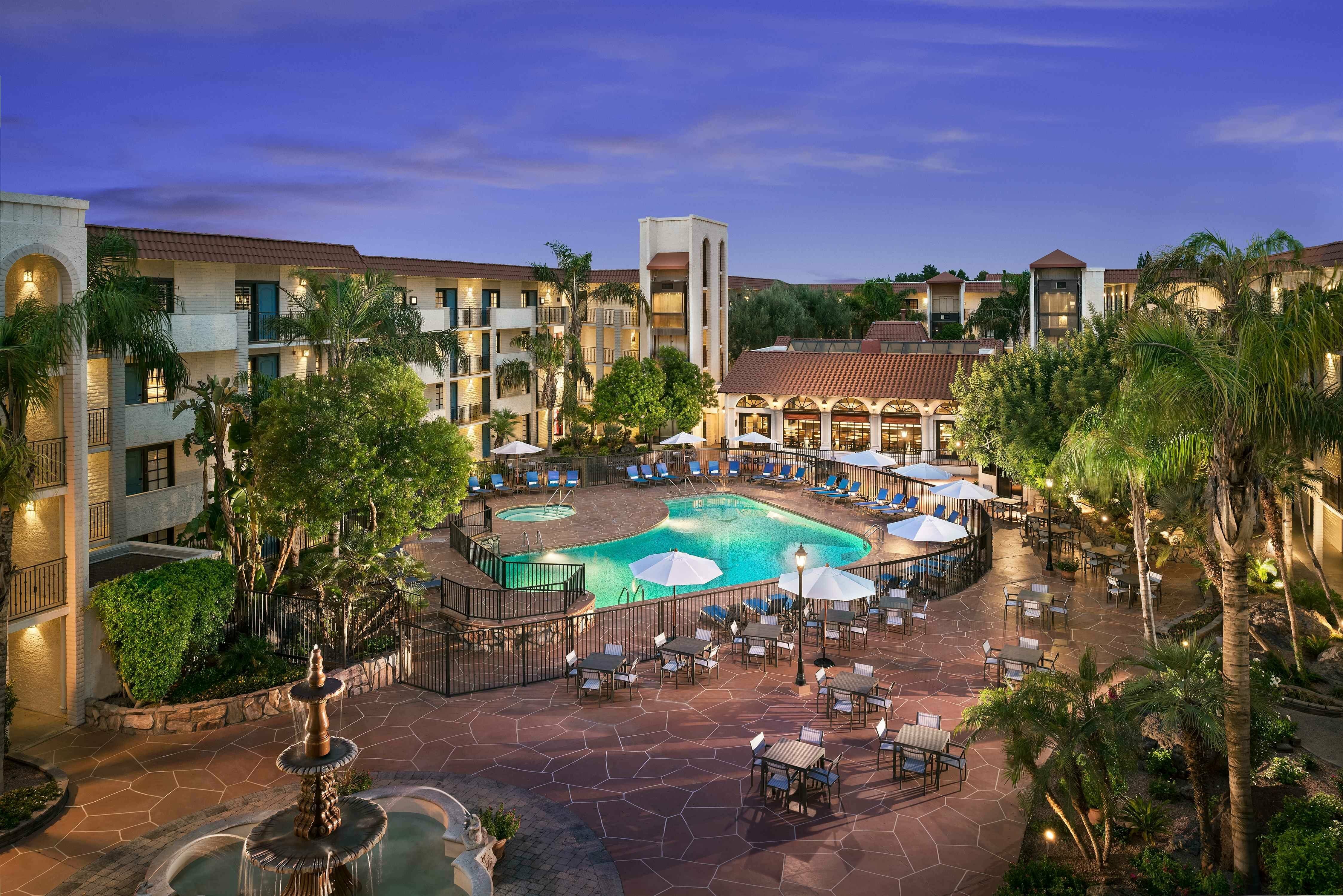 Photo of Embassy Suites by Hilton Scottsdale Resort, Scottsdale, AZ