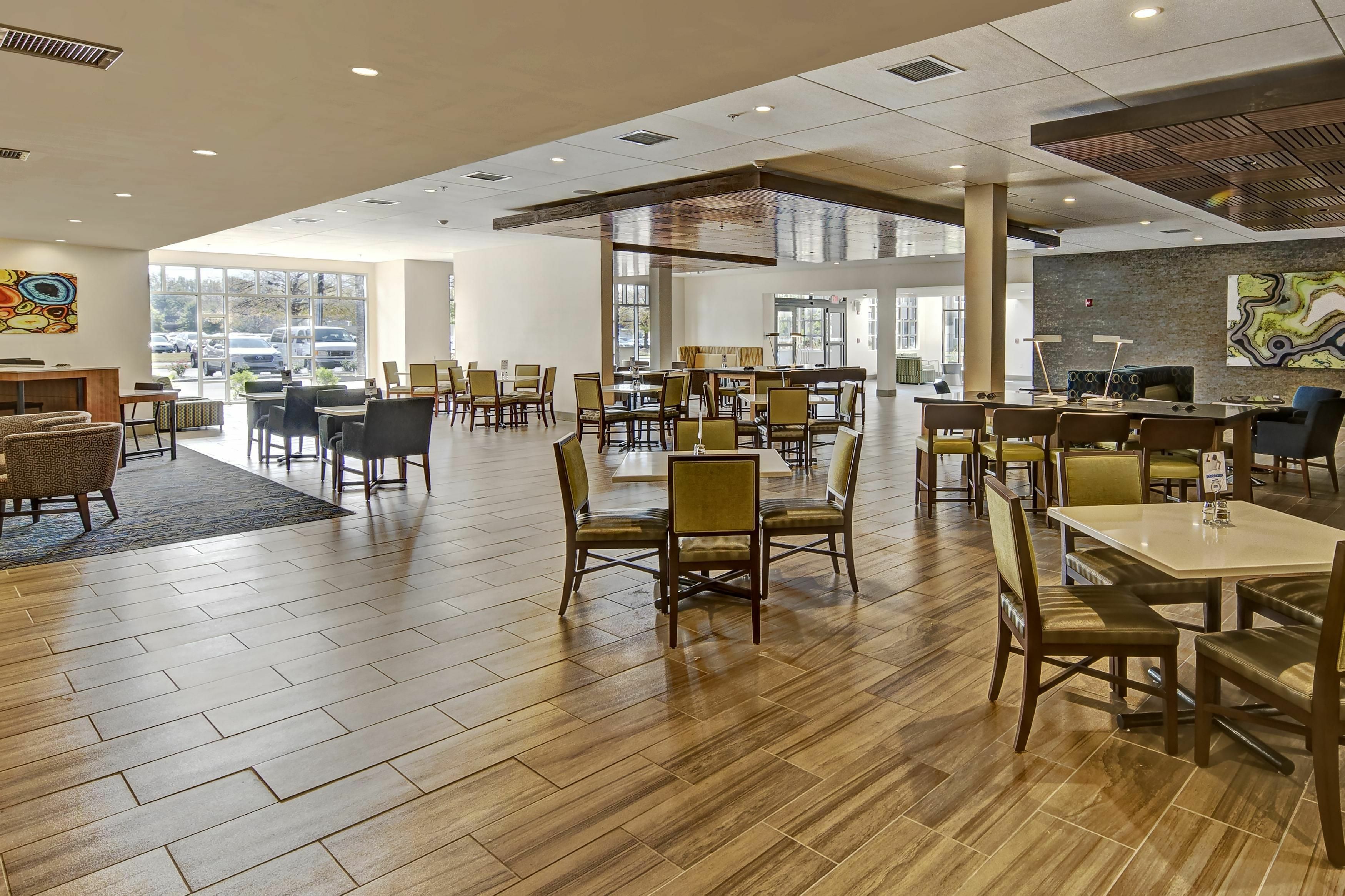 Photo of Holiday Inn Express Louisville Airport Expo Center, Louisville, KY