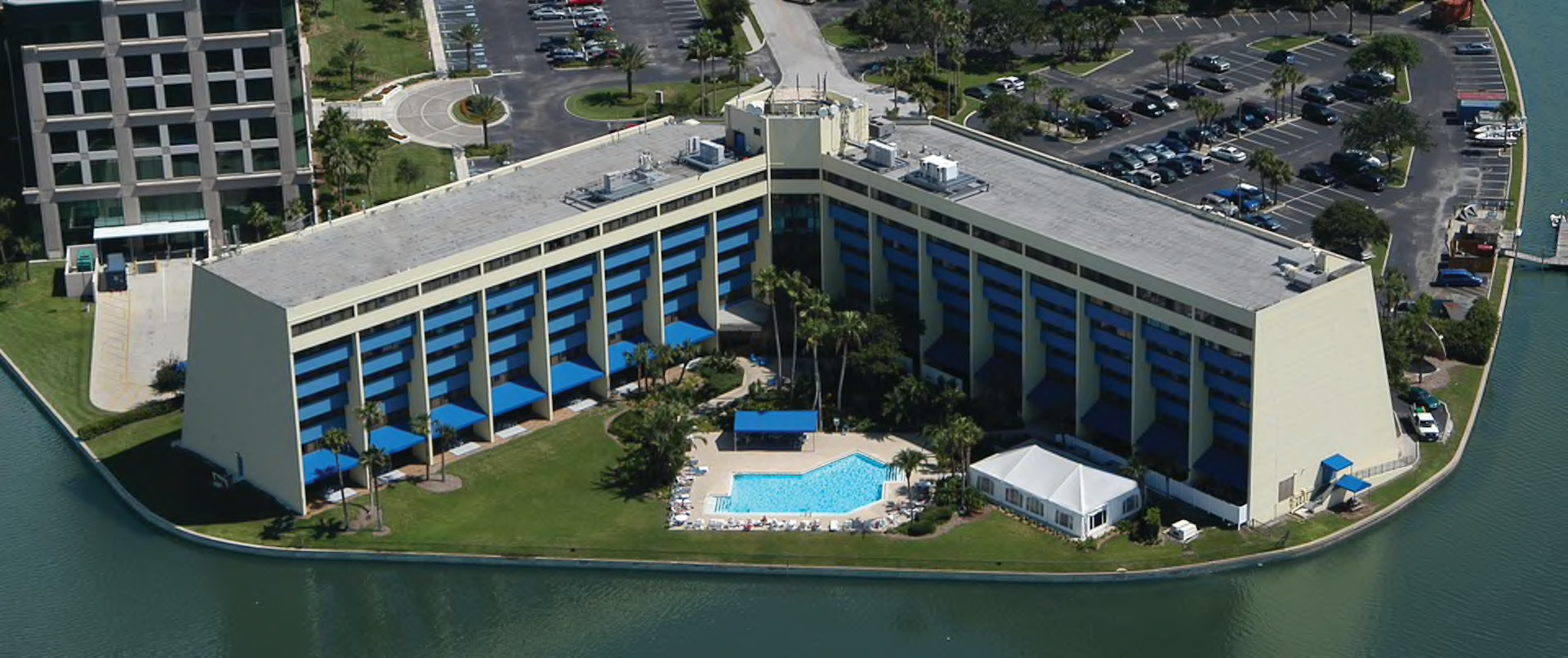 Photo of The DoubleTree by Hilton Tampa Rocky Point Waterfront, Tampa, FL