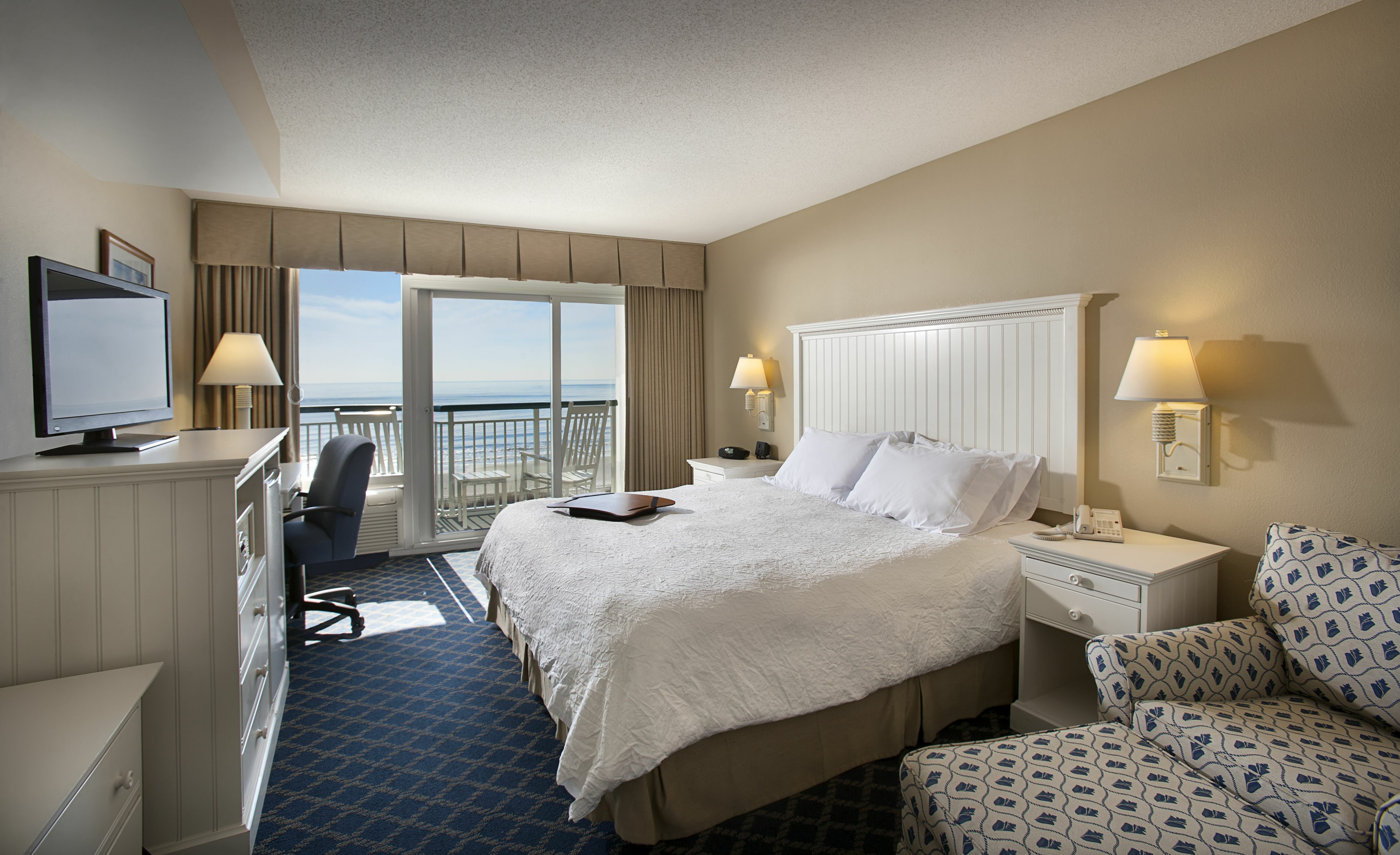 Photo of Hampton Inn & Suites Myrtle Beach/Oceanfront, Myrtle Beach, SC