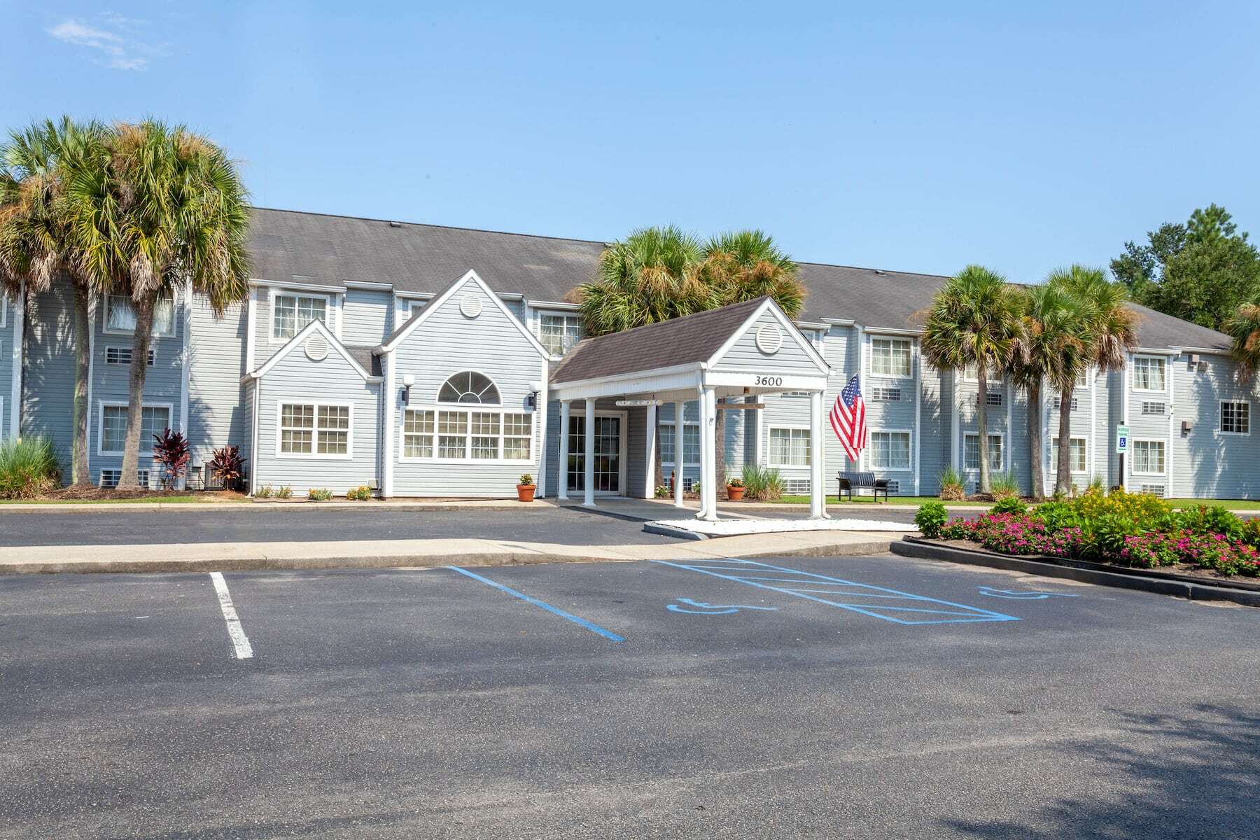 Photo of Microtel Inn & Suites by Wyndham Gulf Shores, Gulf Shores, AL