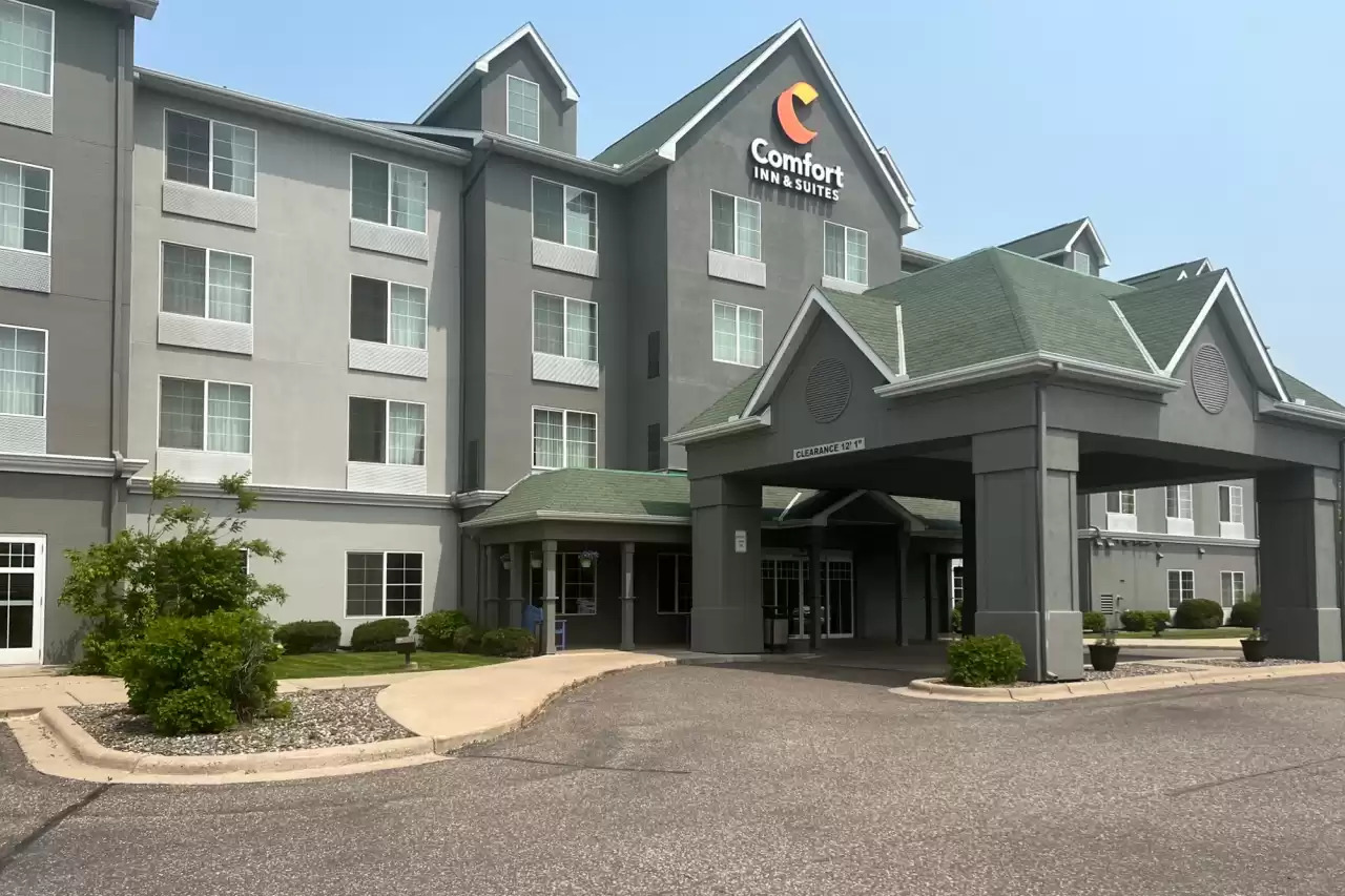 Photo of Comfort Inn & Suites St. Paul Northeast - Vadnais Heights, Saint Paul, MN