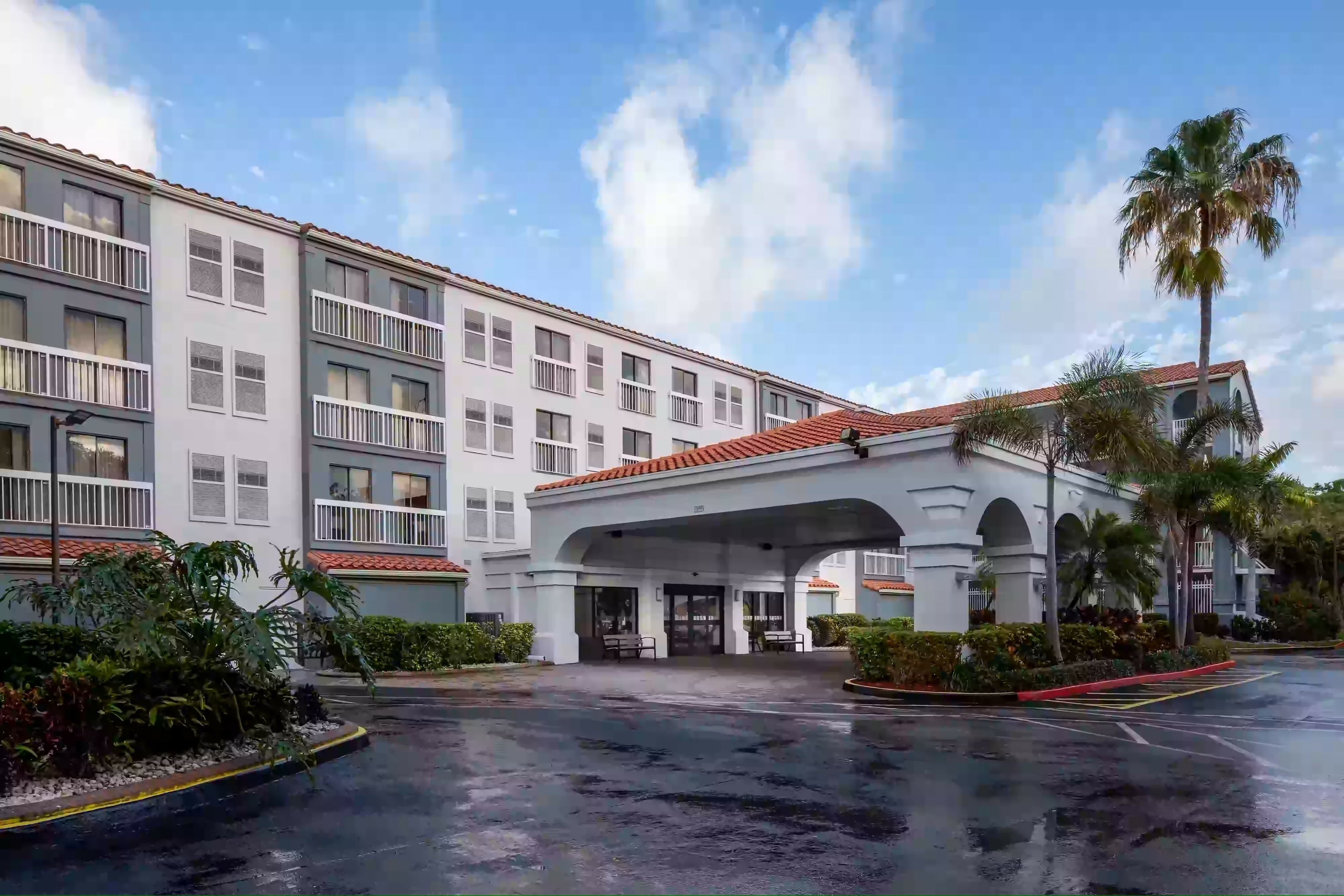 Photo of Holiday Inn & Suites Boca Raton - North, Boca Raton, FL