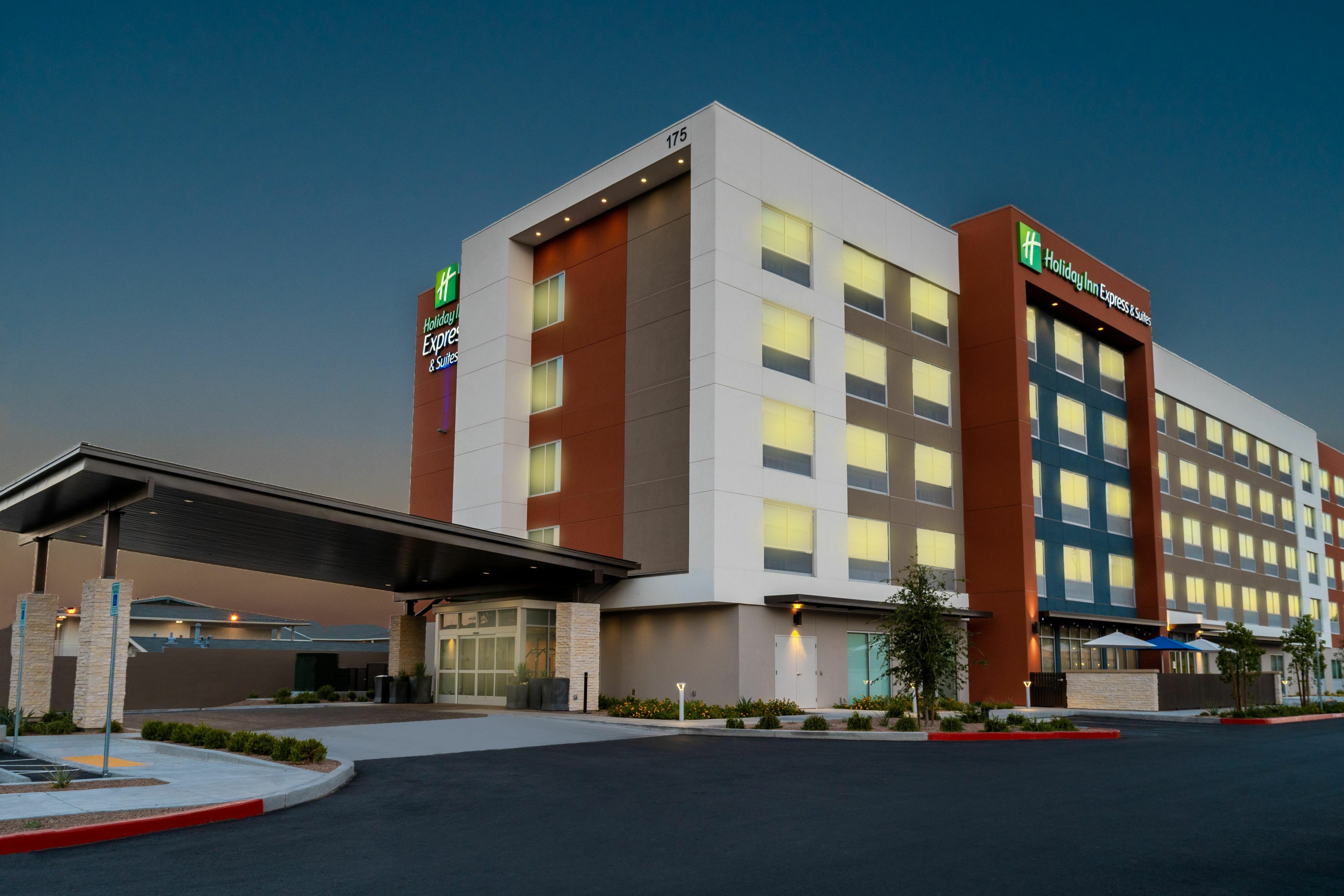 Photo of Holiday Inn Express & Suites Las Vegas - E Tropicana, Las Vegas, NV