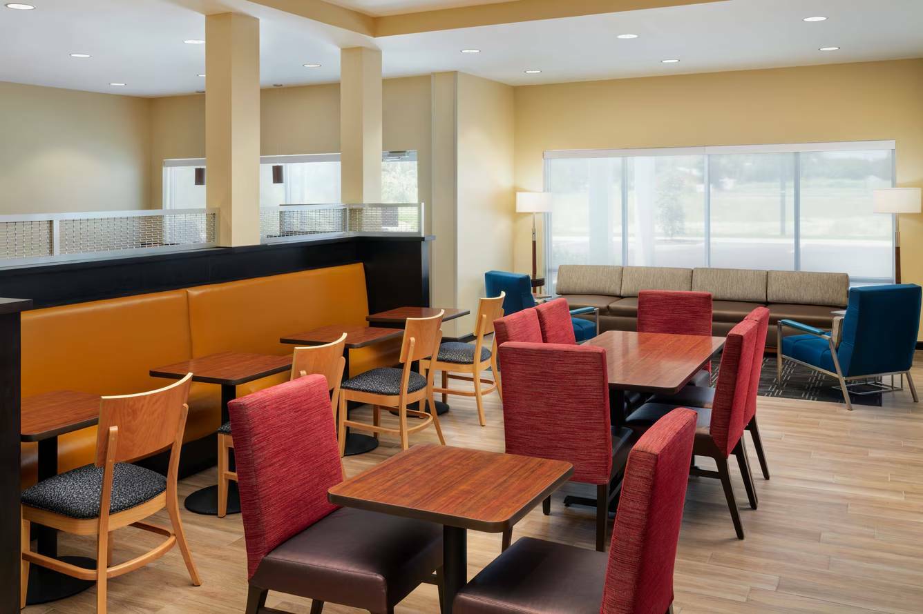 Photo of TownePlace Suites Leesburg, Leesburg, FL
