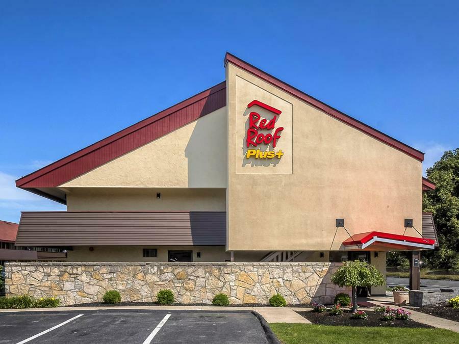 Photo of Red Roof PLUS+ Framingham, Framingham, MA