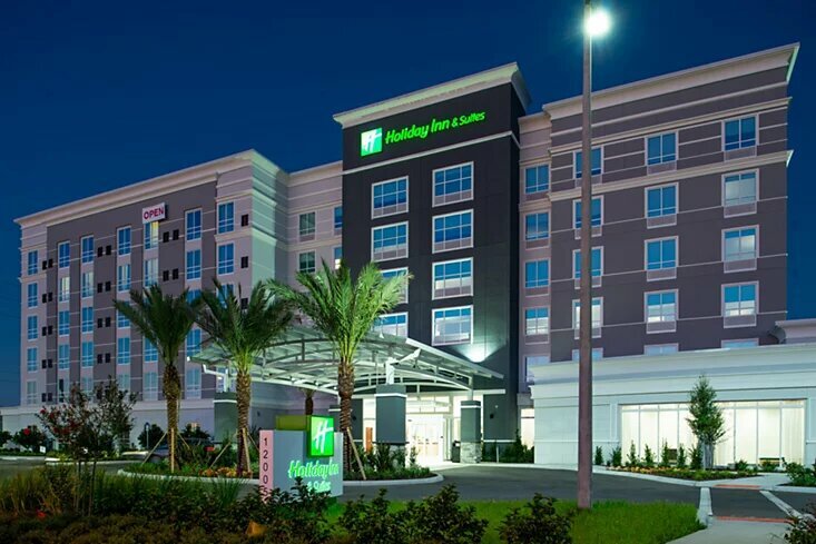 Photo of Holiday Inn & Suites Orlando - International Dr S, Orlando, FL