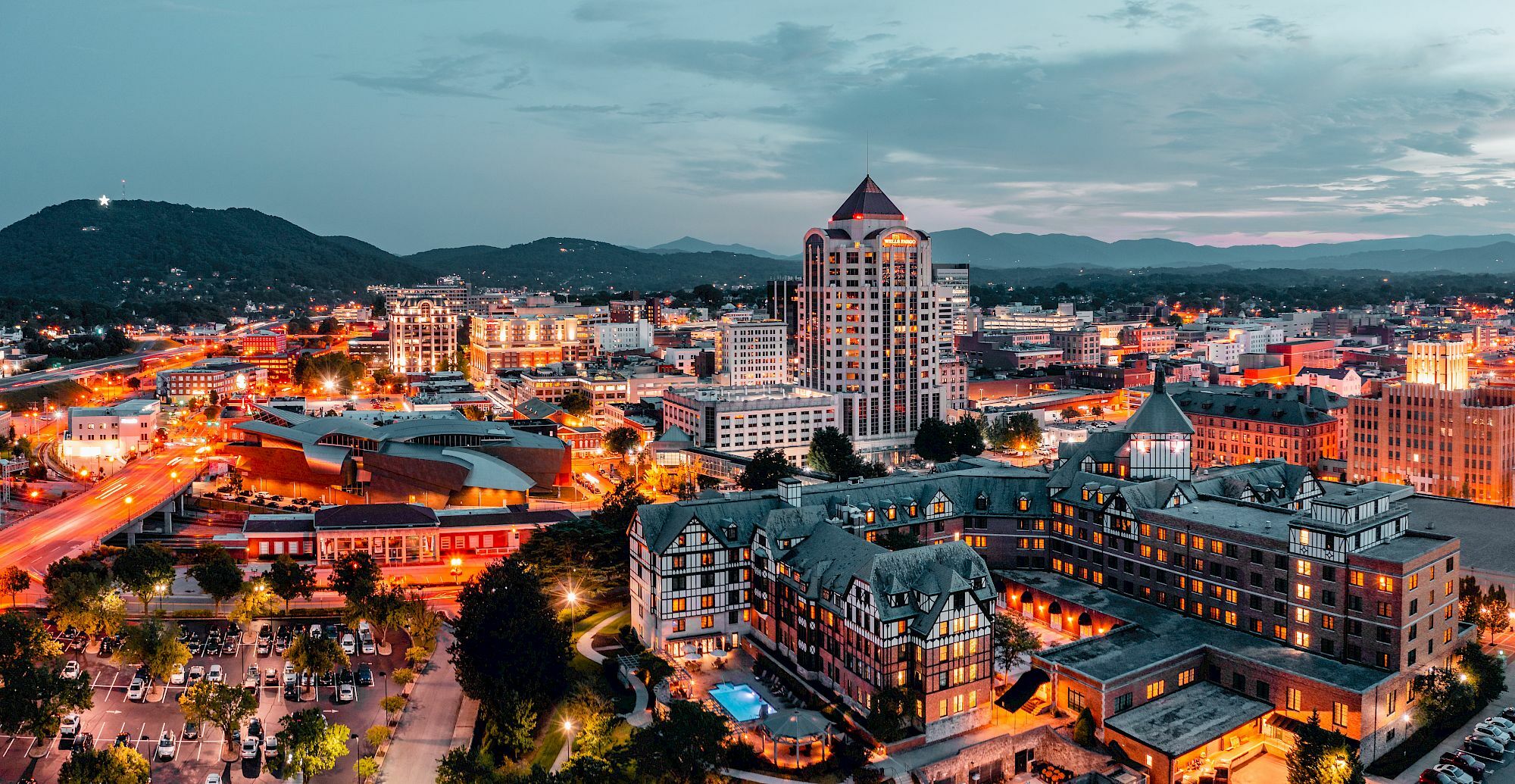 Photo of The Hotel Roanoke & Conference Center, Roanoke, VA