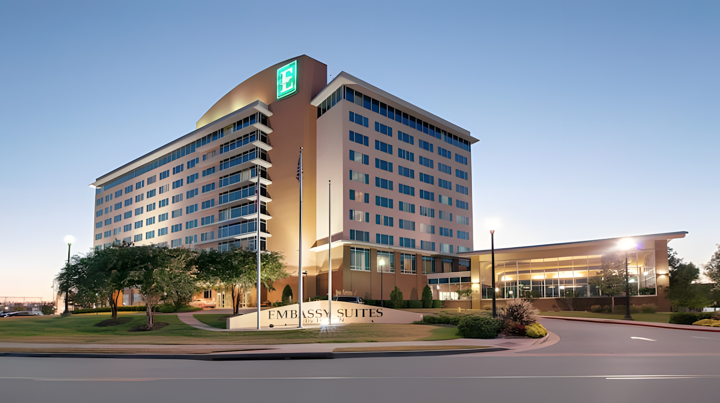 Photo of Embassy Suites by Hilton Huntsville Hotel & Spa, Huntsville, AL