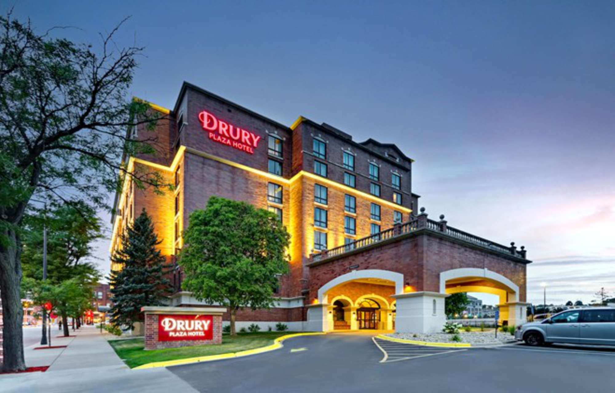 Photo of Drury Plaza Hotel St. Paul Downtown, St. Paul, MN
