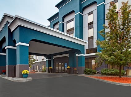 Photo of Hampton Inn & Suites Syracuse Dewitt, Syracuse, NY