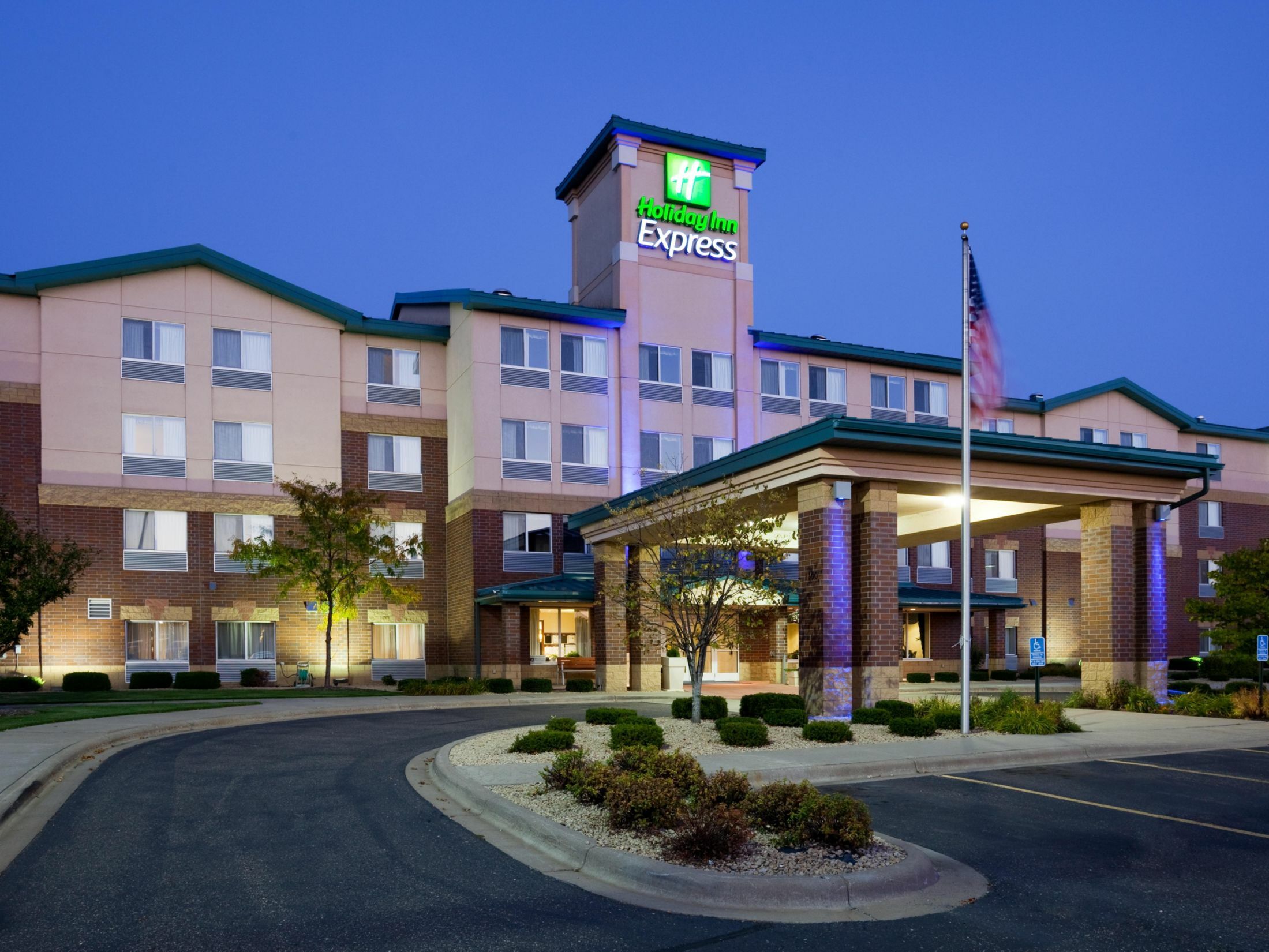 Photo of Holiday Inn Express & Suites St. Paul NE (Vadnais Heights), Vadnais Heights, MN