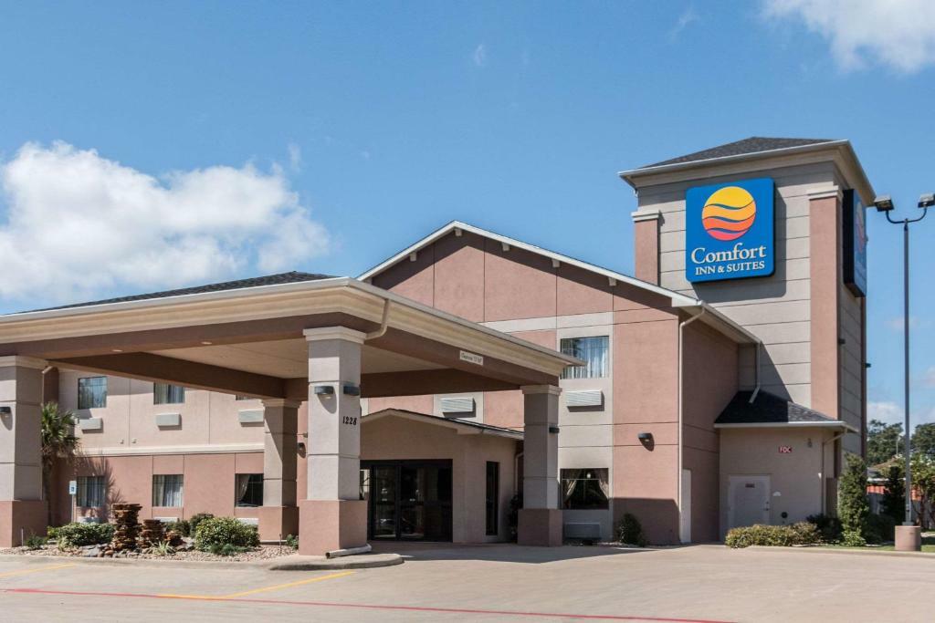 Photo of Comfort Inn & Suites Mansfield, Mansfield, LA