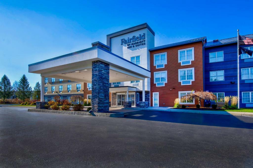 Photo of Fairfield by Marriott Inn & Suites Cortland, Cortland, NY