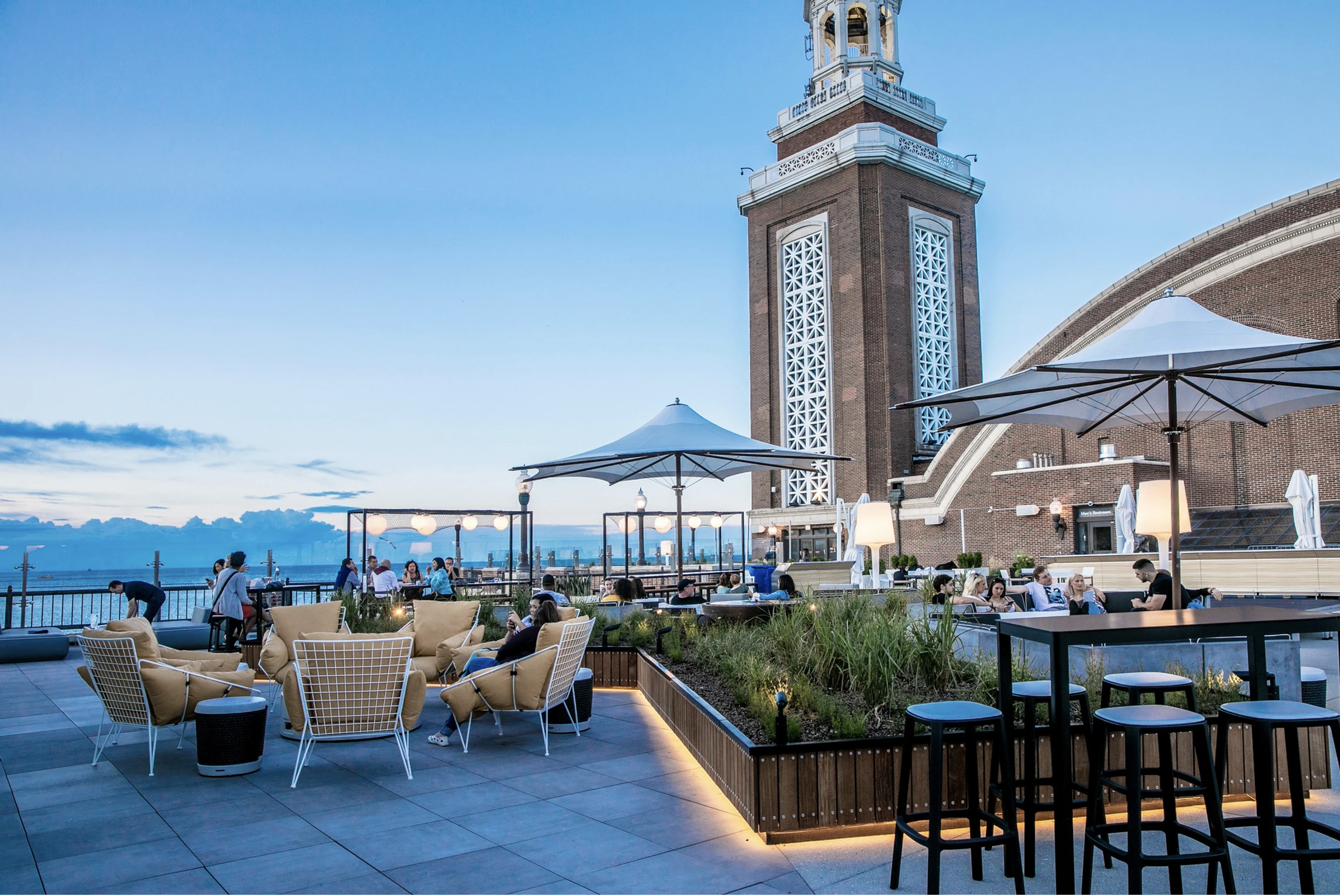 Photo of Offshore Rooftop, Chicago, IL