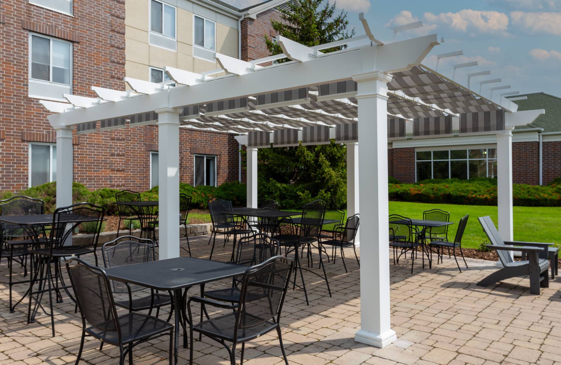 Photo of Hilton Garden Inn Milwaukee Northwest Conference Center, Milwaukee, WI