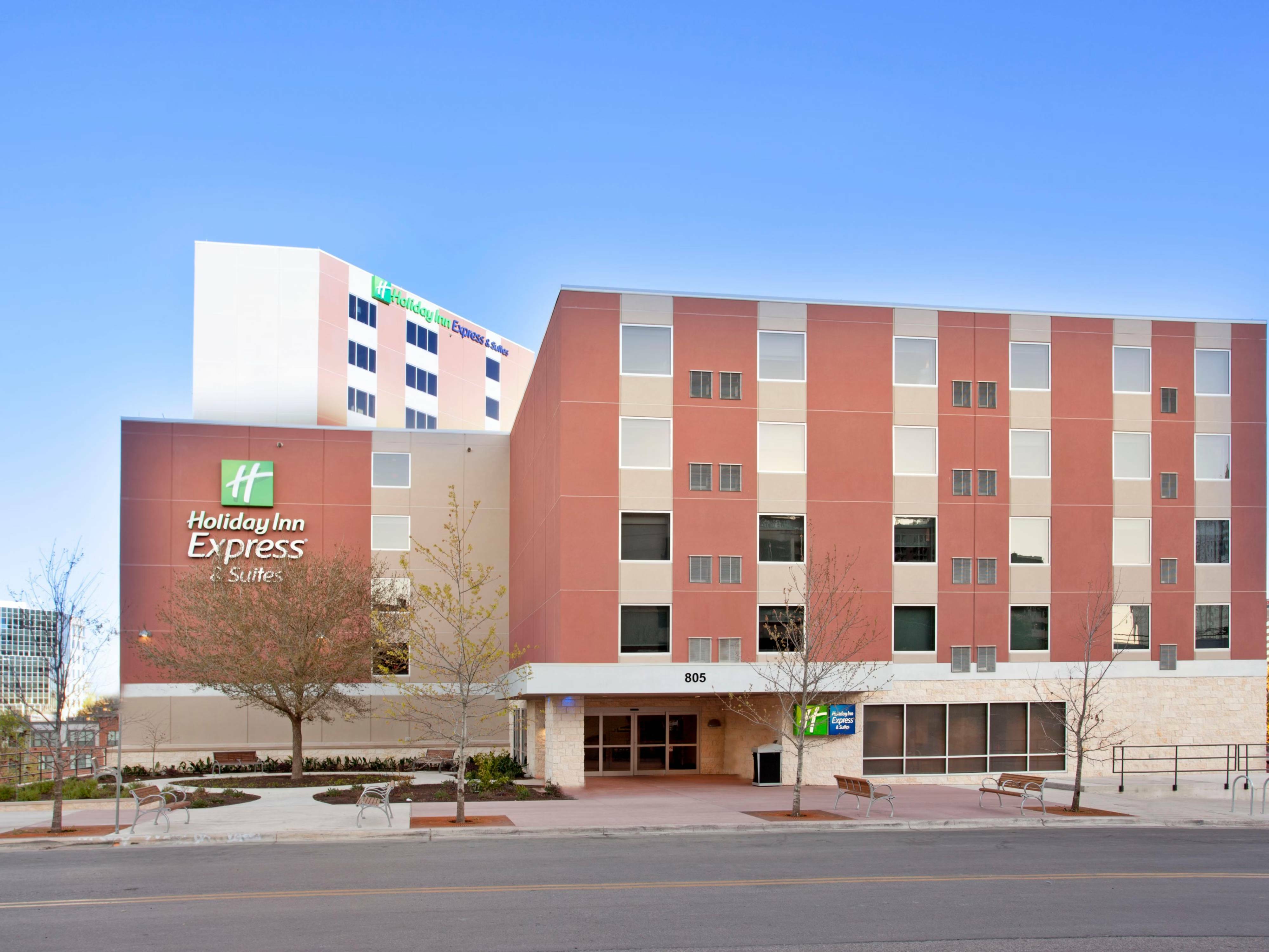 Photo of Holiday Inn Express & Suites Austin Downtown - University, Austin, TX