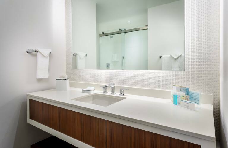 Photo of Hampton Inn and Suites Santa Monica, Santa Monica, CA