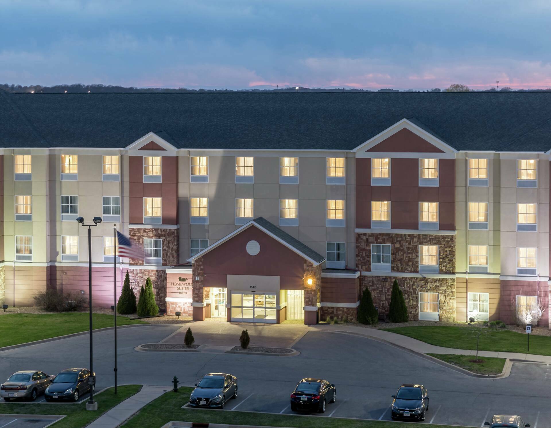 Photo of Hampton Inn & Homewood Suites by Hilton Cedar Rapids, Cedar Rapids, IA