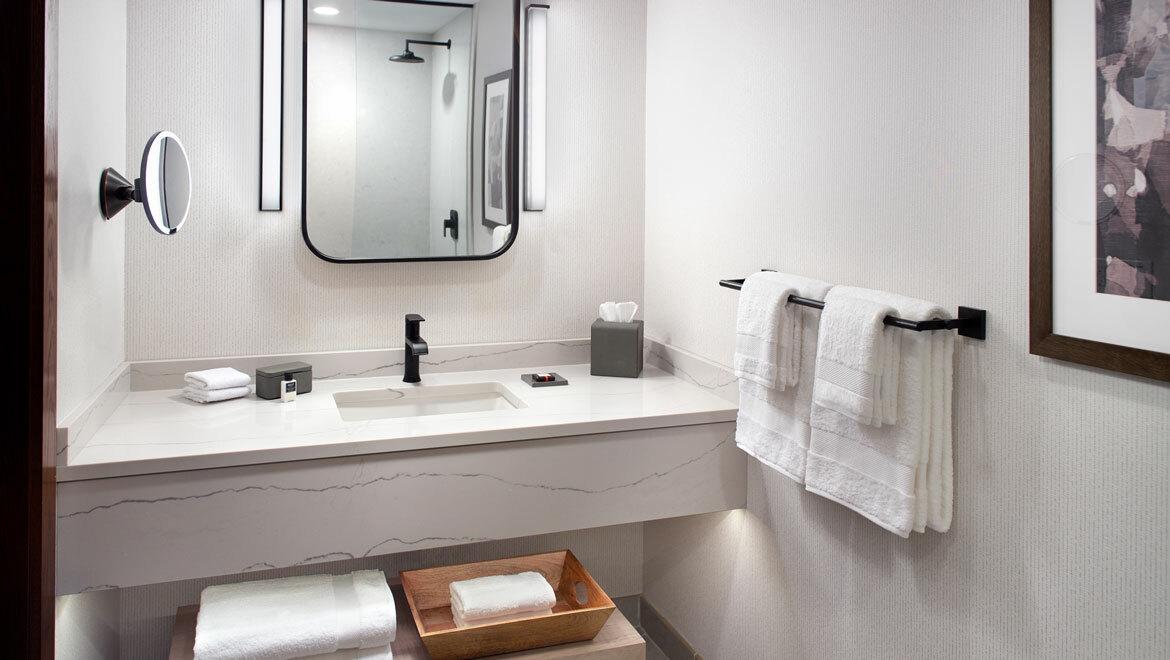 Photo of Omni Viking Lakes, Saint Paul, MN