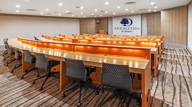 Photo of DoubleTree by Hilton Hotel Tulsa - Warren Place, Tulsa, OK