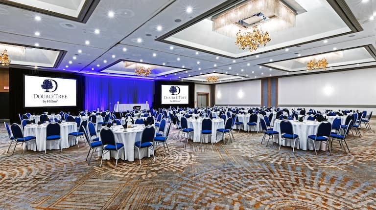 Photo of DoubleTree by Hilton Hotel Tulsa - Warren Place, Tulsa, OK
