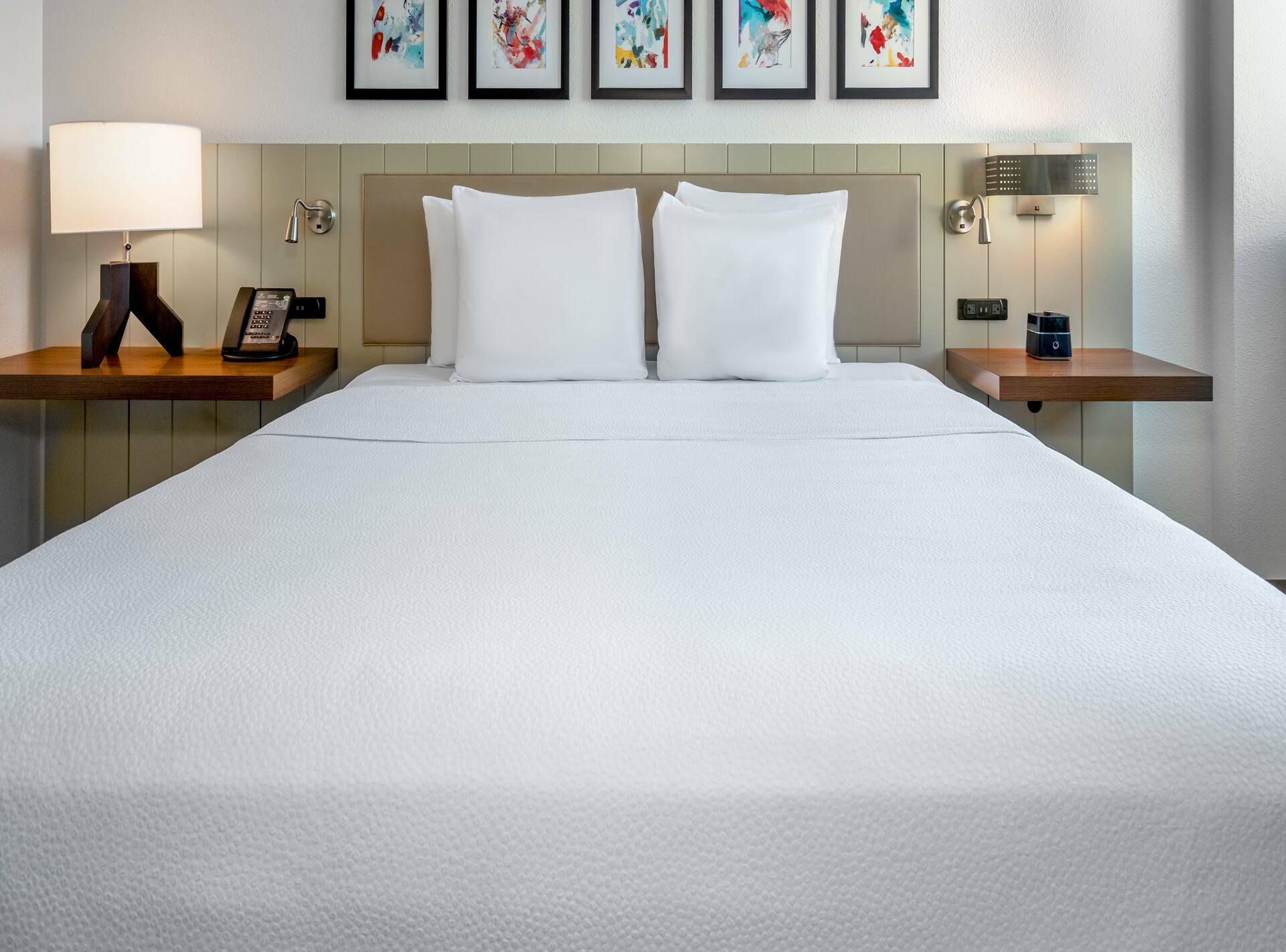 Photo of Hilton Garden Inn Los Angeles Airport, Los Angeles, CA