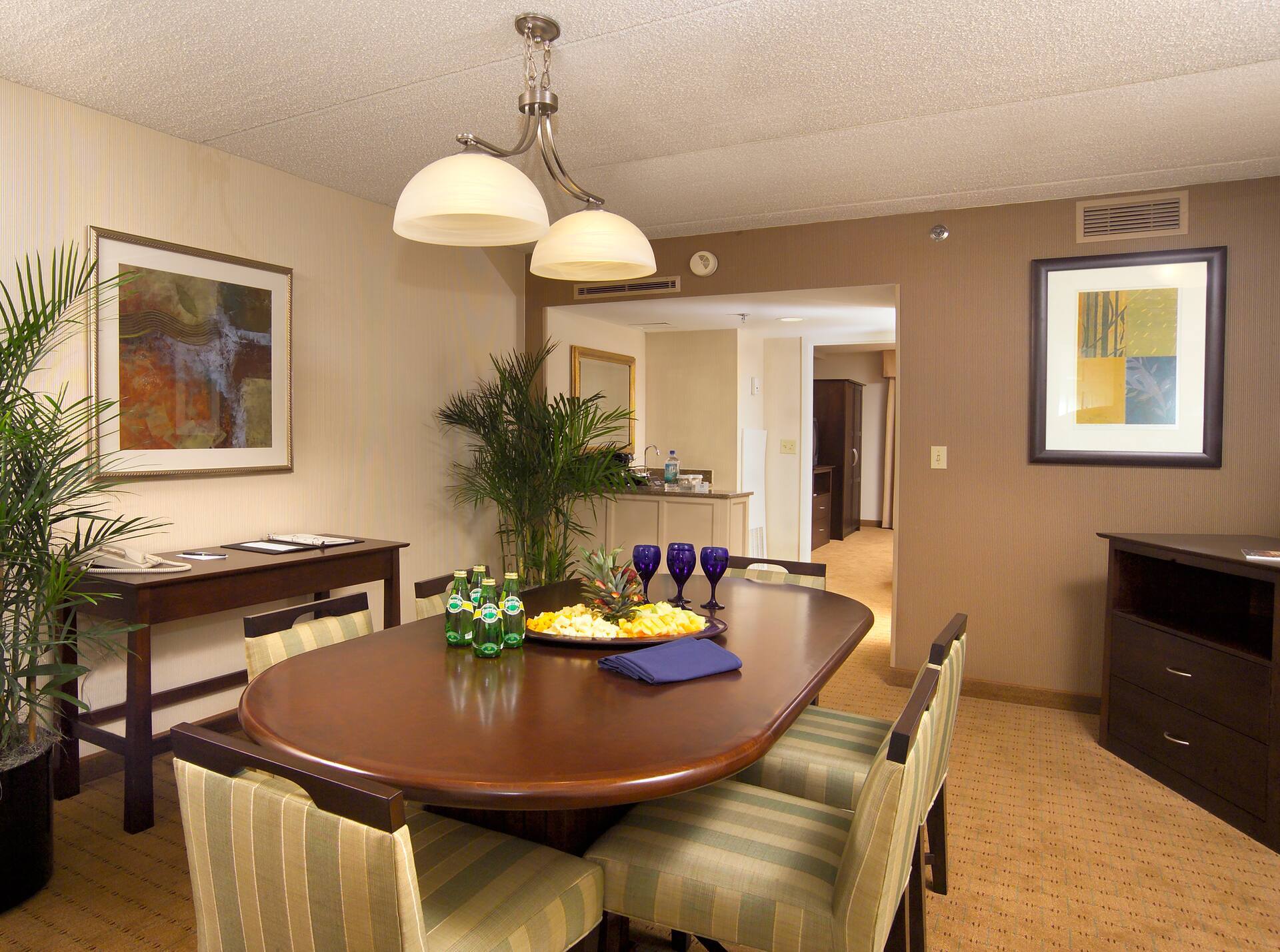 Photo of Embassy Suites Cleveland Beachwood, Beachwood, OH