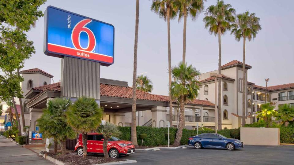 Photo of Studio 6 Suites Lawndale – South Bay, Lawndale, CA