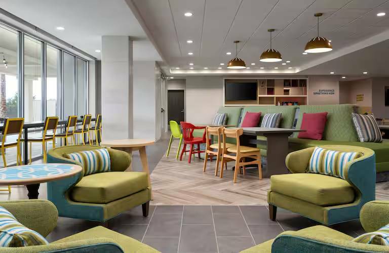 Photo of Home2 Suites Winter Haven, Winter Haven, FL
