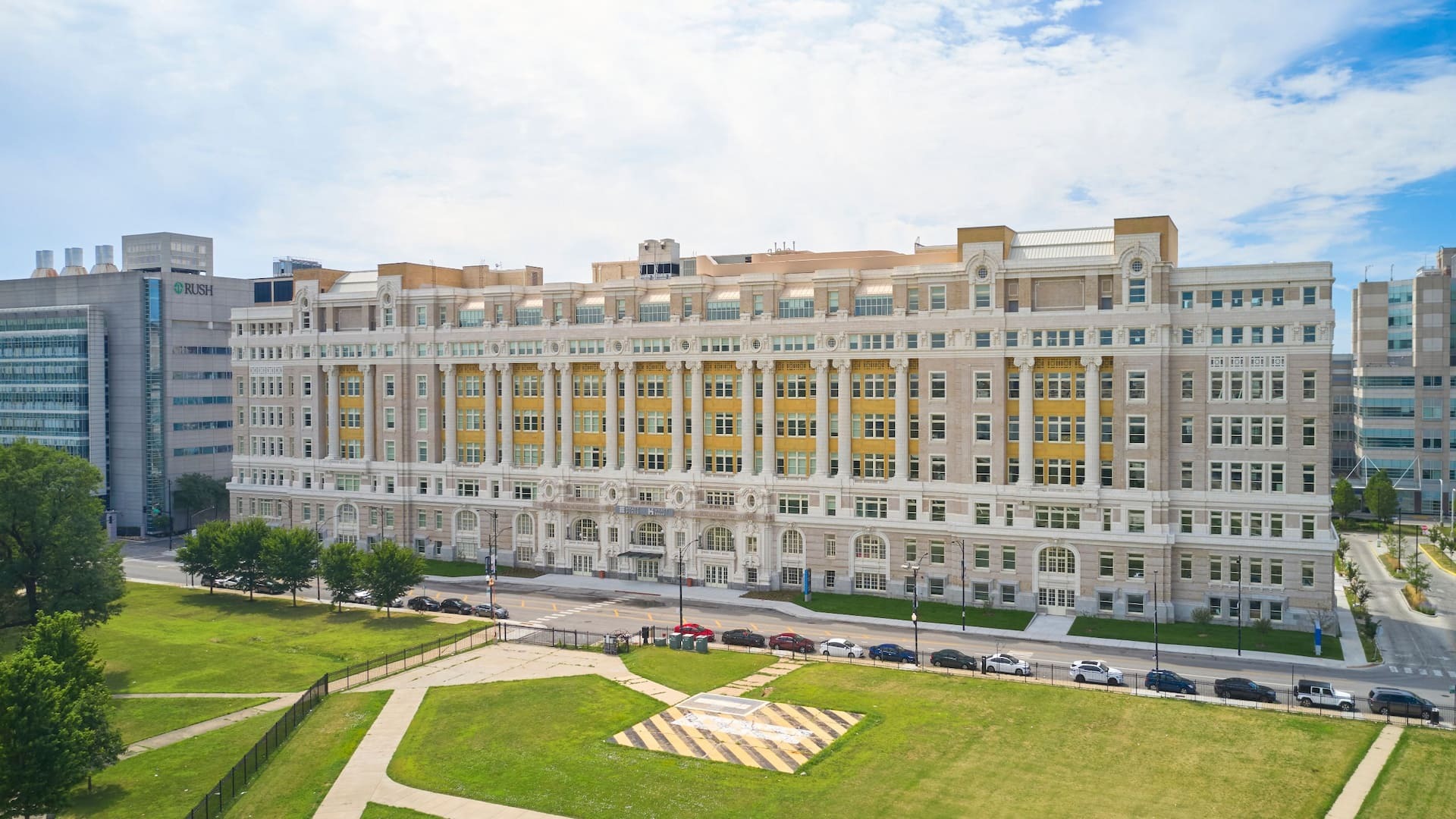 Photo of Hyatt House Chicago / Hyatt Place Chicago – Medical University District, Chicago, IL