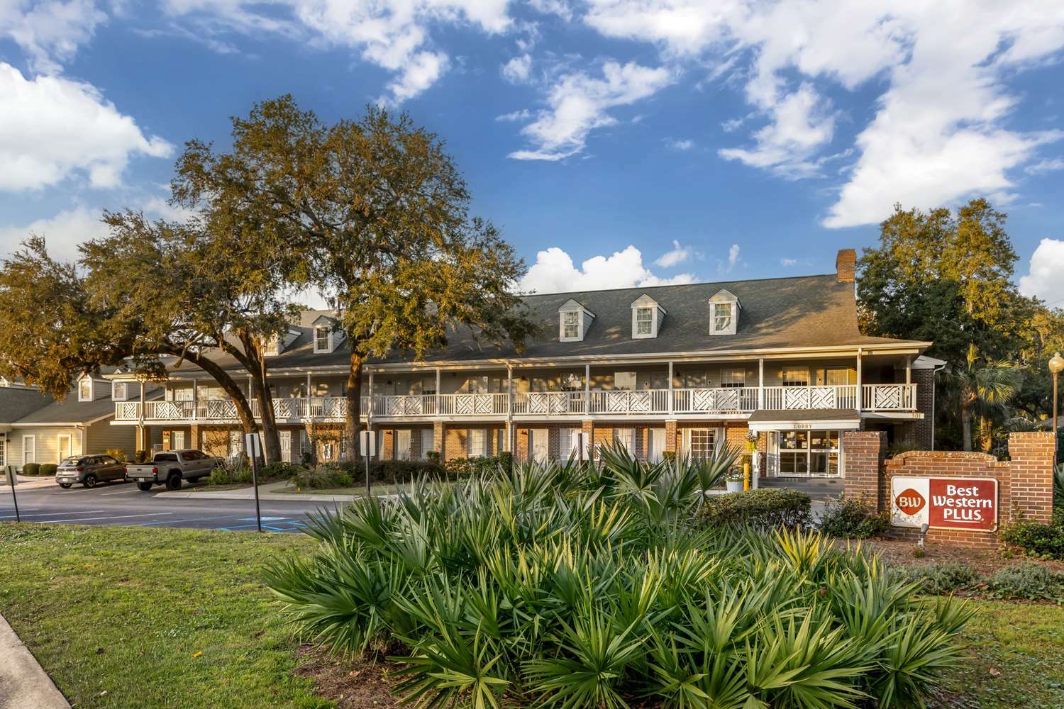 Photo of Best Western Plus St. Simons, Saint Simons Island, GA