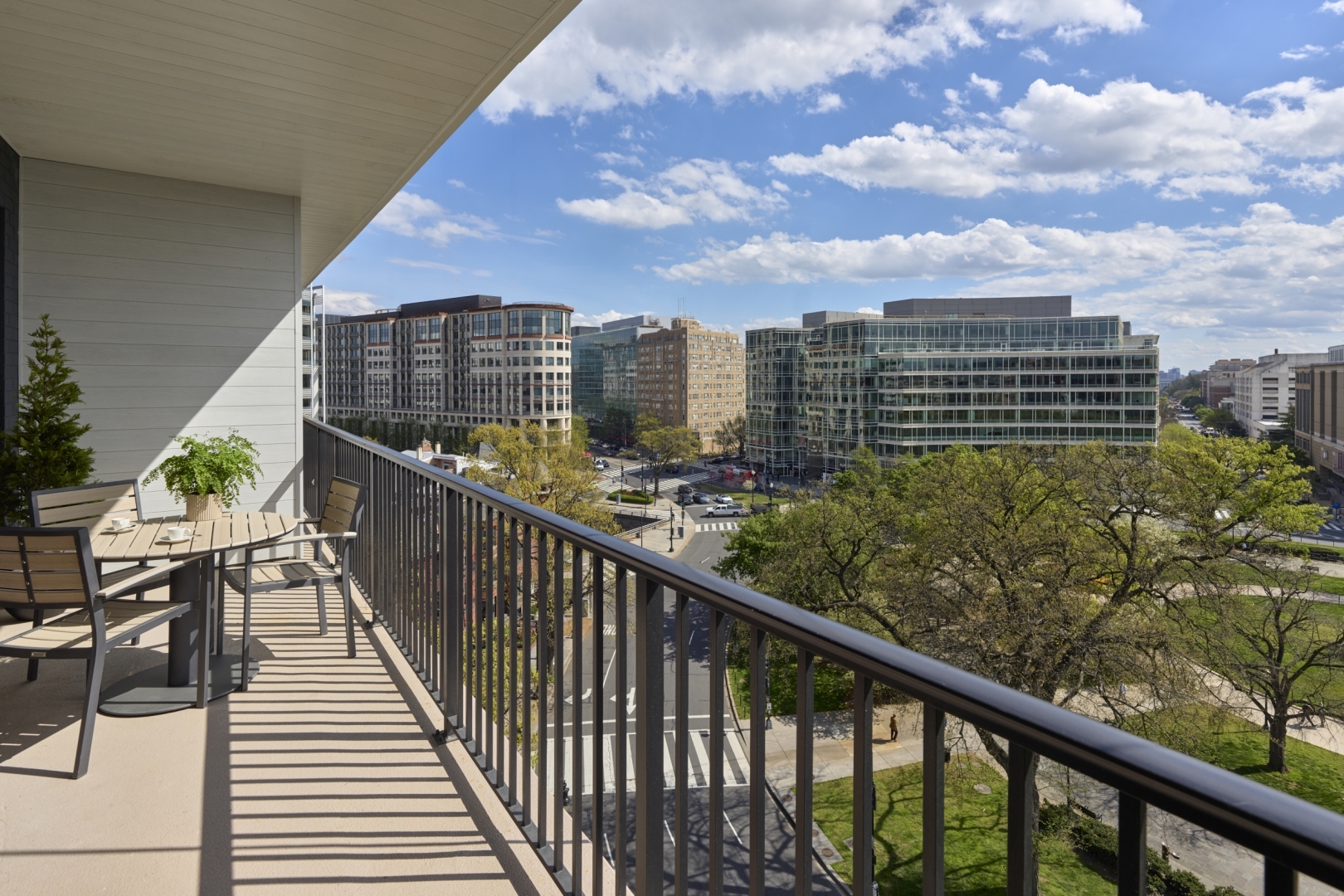 Photo of One Washington Circle, Tapestry Collection by Hilton, Washington, DC