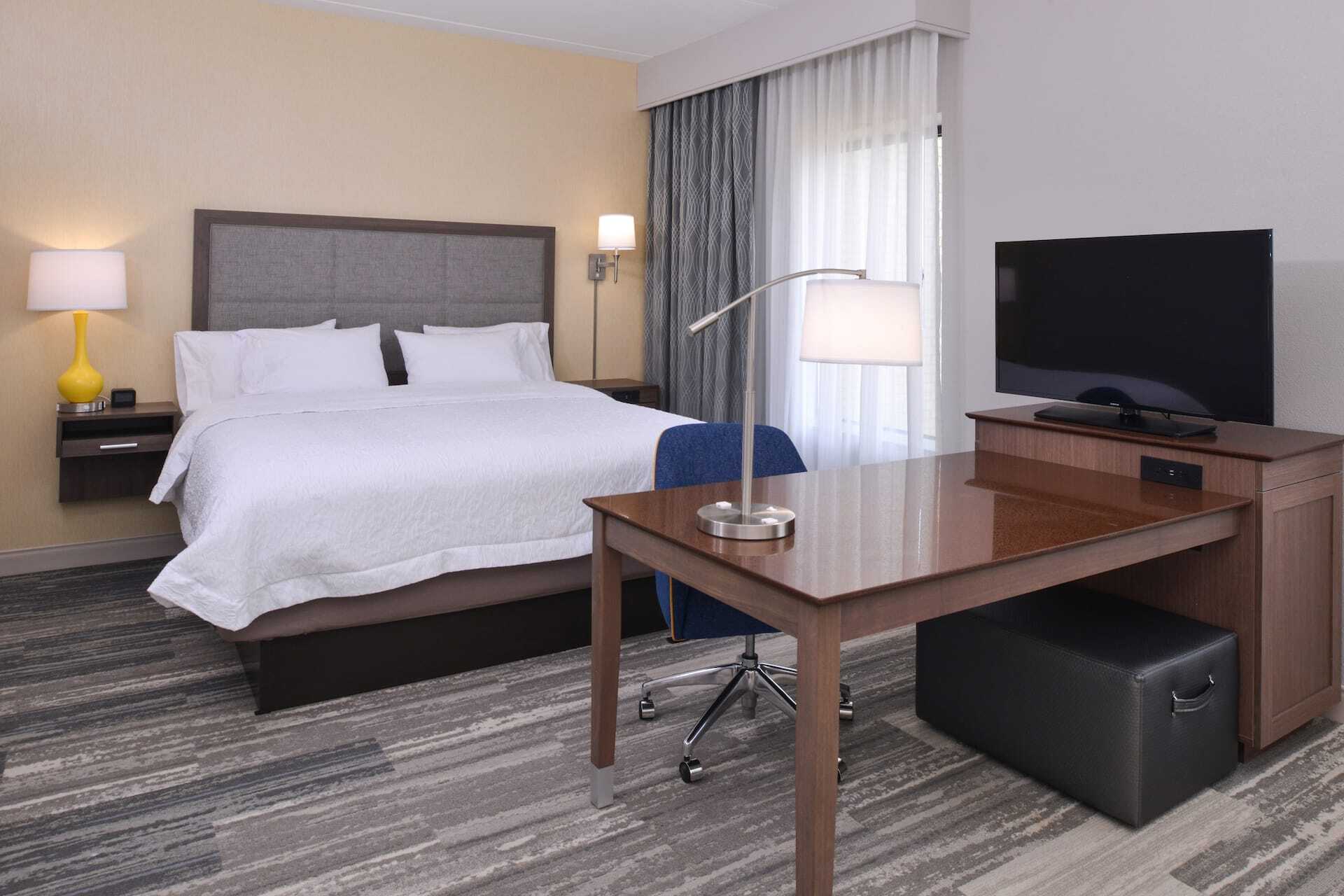 Photo of Hampton Inn & Suites Cincinnati-Mason, Mason, OH
