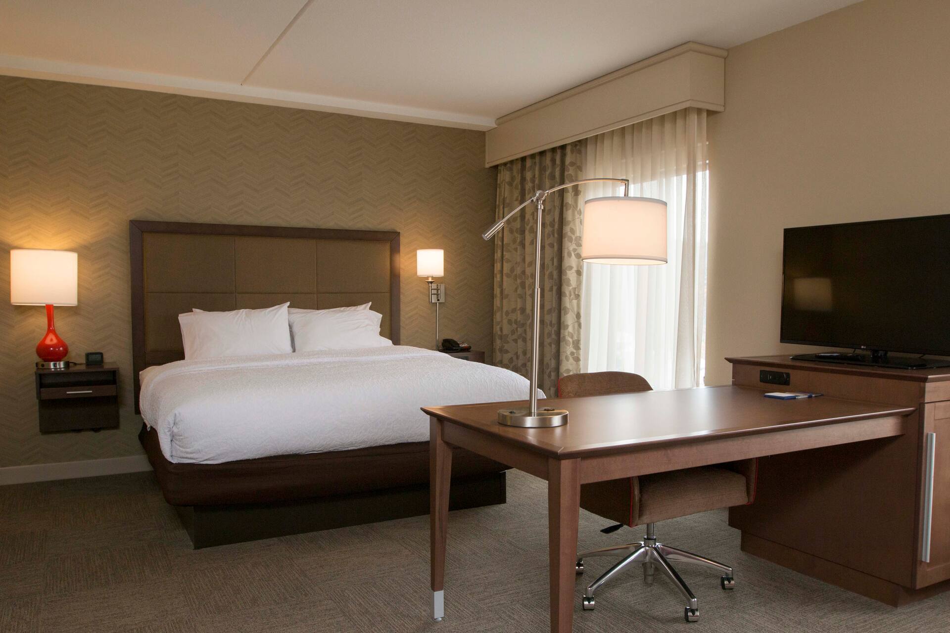 Photo of Hampton Inn & Suites Boone, Boone, NC