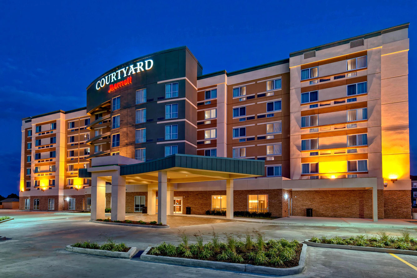 Photo of Courtyard by Marriott Westbury Long Island, Westbury, NY